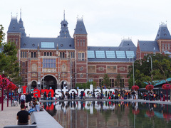 Musée Rijksmuseum avec les lettres Iamsterdam, Ámsterdam